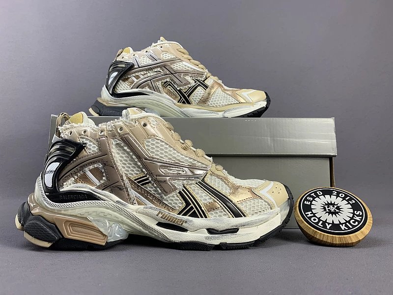 Balenciaga Runner Beige Tan Black