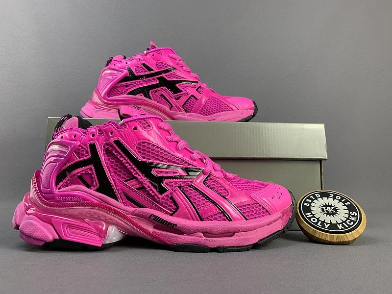 Balenciaga Runner Fuchsia Black