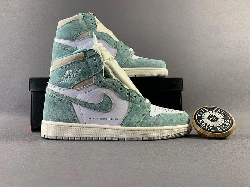 Air Jordan 1 High OG Chicago Red White Sneakers Basketball Shoes product detail 15 in Litbuy spreadsheet finds