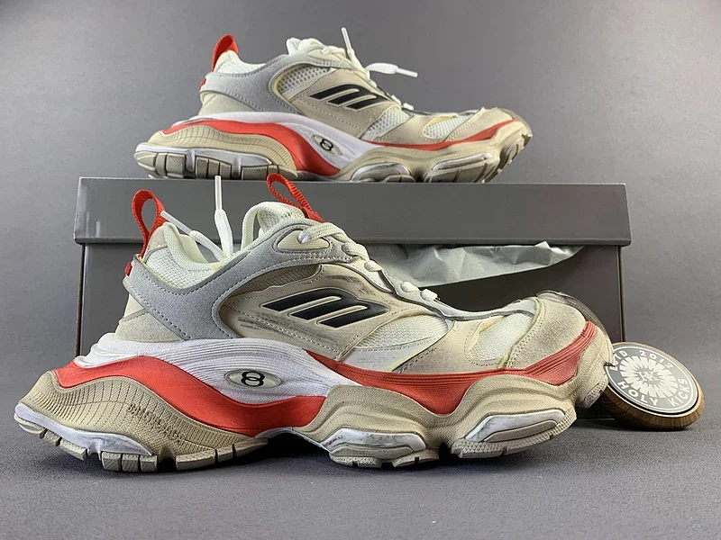 Balenciaga Cargo