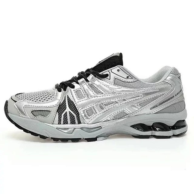 Asics Shoes: seller detail photo 2