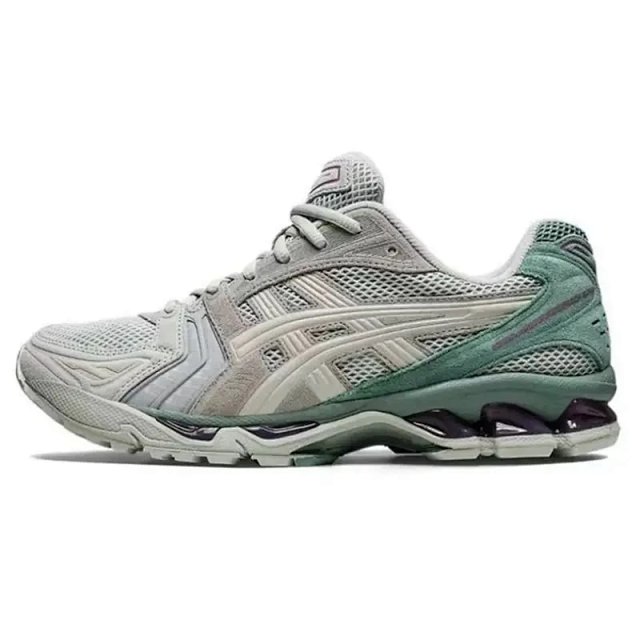 Asics Shoes: seller detail photo 5