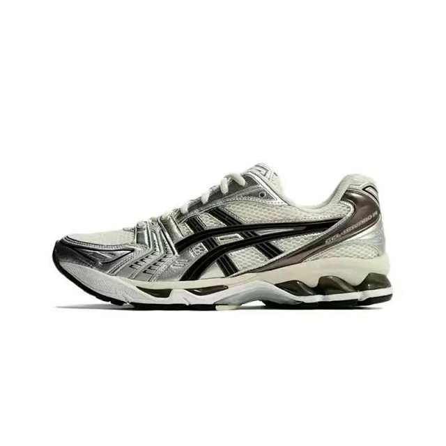 Asics Shoes: seller detail photo 12