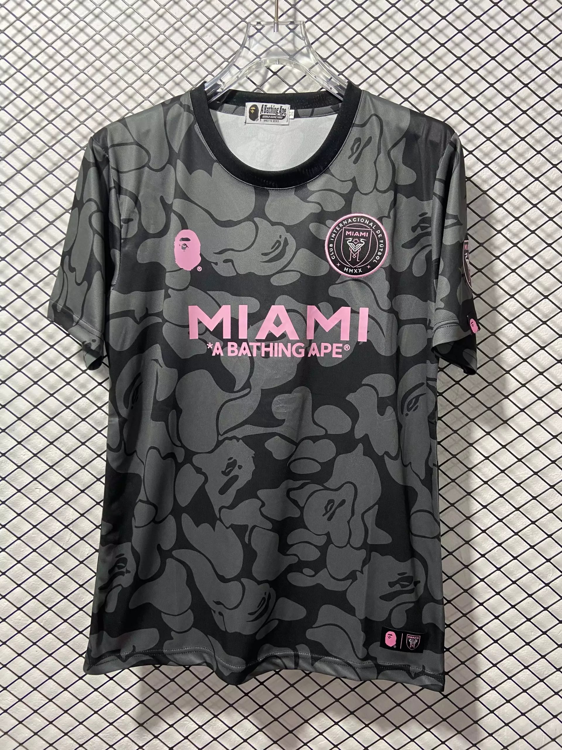 Adidas x Manchester United Love Unites Black Jersey - 15