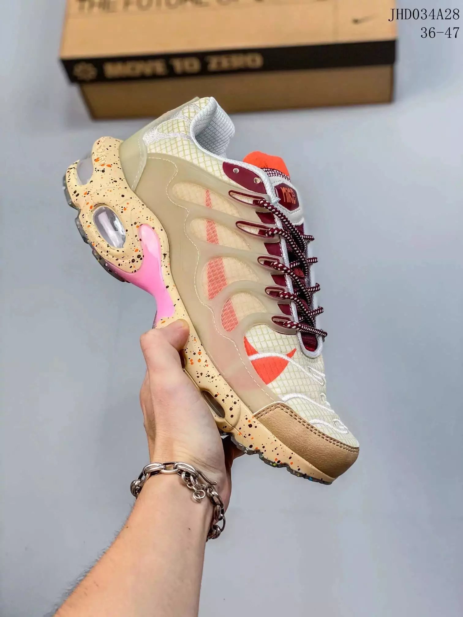 Product view 26