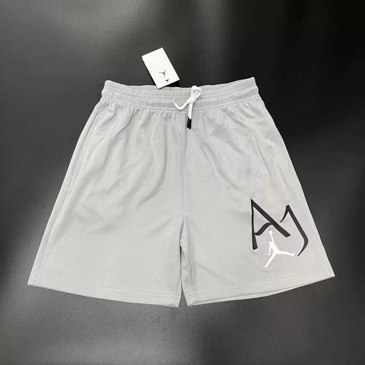 N40 White
