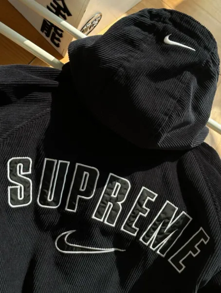 Nike Corduroy Hooded Jacket Black Outerwear - 6