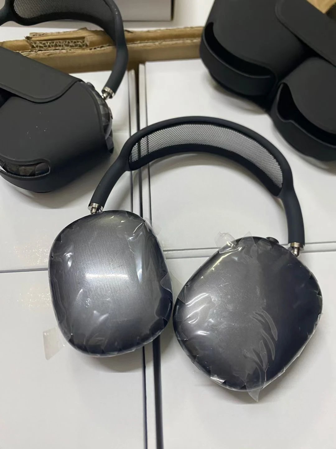 Apple AirPods Max Metal 2