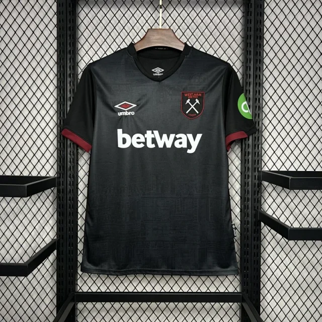 Puma Football Jerseys Short-sleeve with club and national team crests product detail image 8