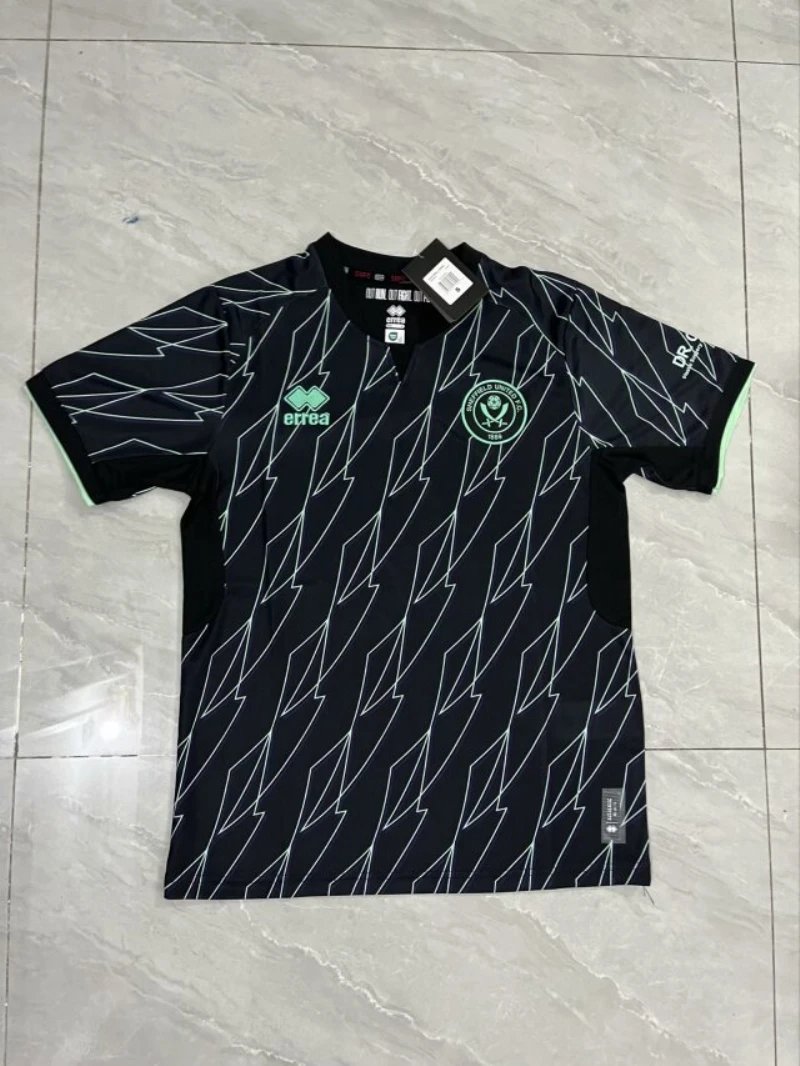 Erreà Multiple club football jerseys — 28