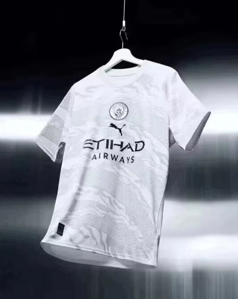 Erreà Multiple club football jerseys — 25