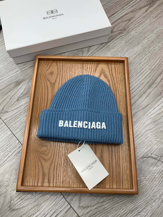 Balenciaga Logo Beanie Cream Beanie product detail 16 in Litbuy spreadsheet finds