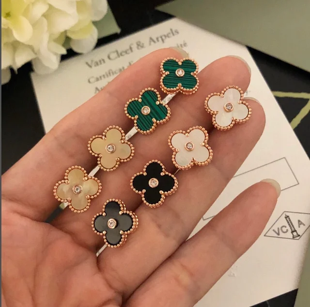 Van Cleef & Arpels Jewelry Alhambra clover stud earrings product detail image 4