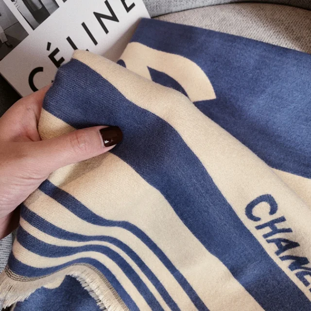 CHANEL Scarves Logo Knit Fringed Scarf product detail image 13