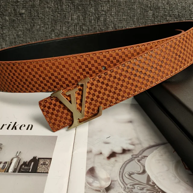 Louis Vuitton Belts Checkerboard belt with LV initial buckle product detail image 7
