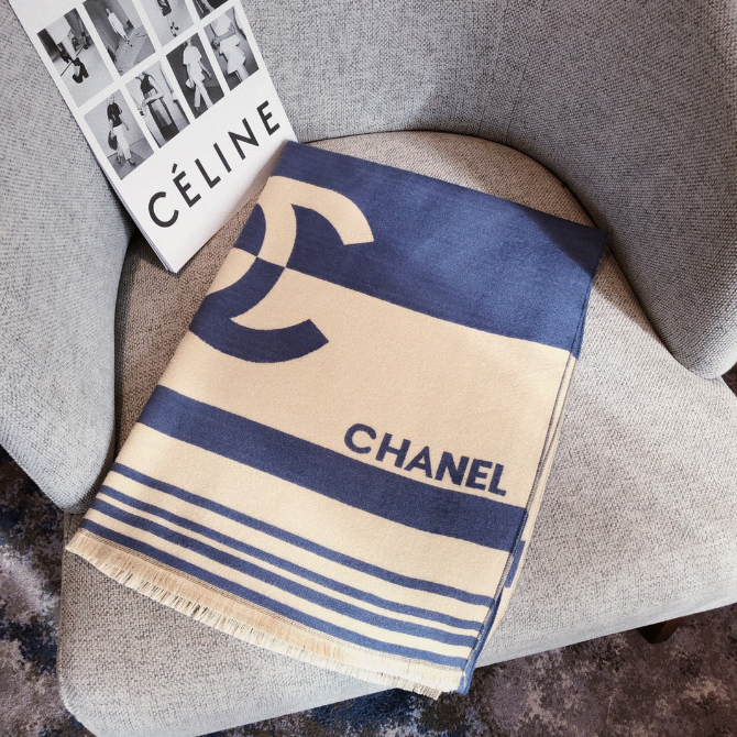 Gucci GG Monogram Scarf Grey Stripe