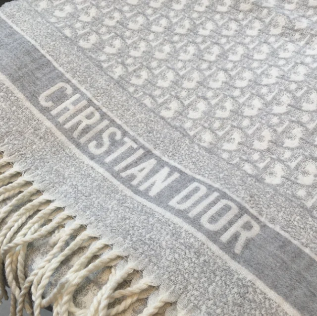 CHANEL Scarves Logo Knit Fringed Scarf product detail image 14