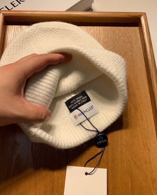 Moncler Logo Beanie Black Hat - 8