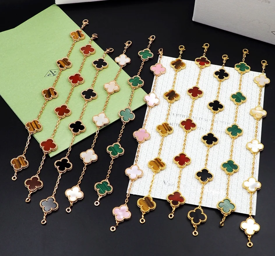 Van Cleef &Arpels Necklaces-5