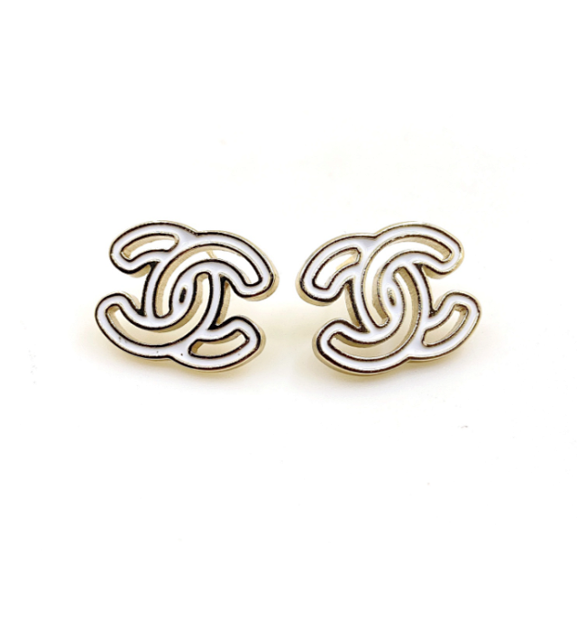 CHANEL Earrings: seller detail photo 3
