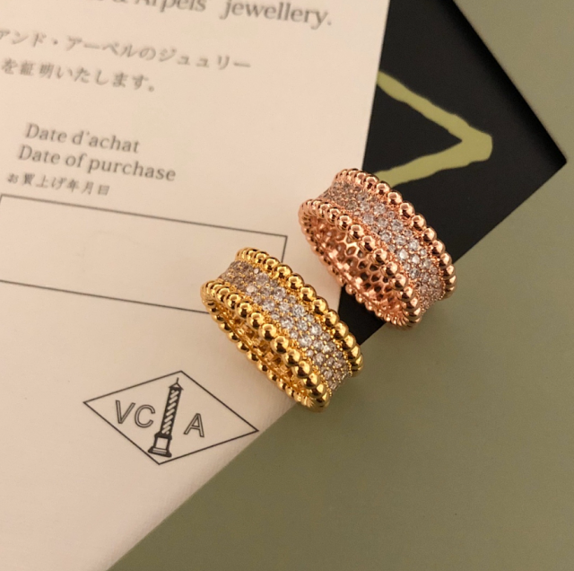 Van Cleef & Arpels ring: seller detail photo 8