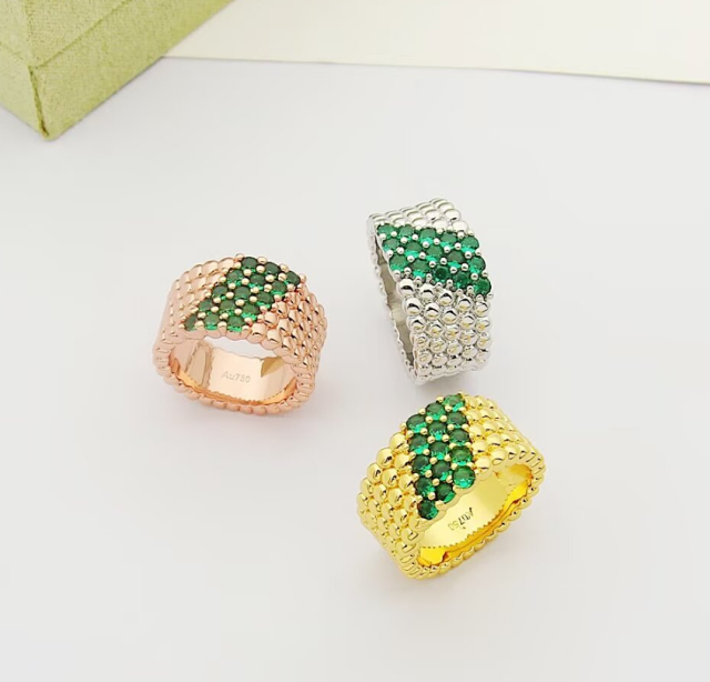 Van Cleef & Arpels ring: seller detail photo 6