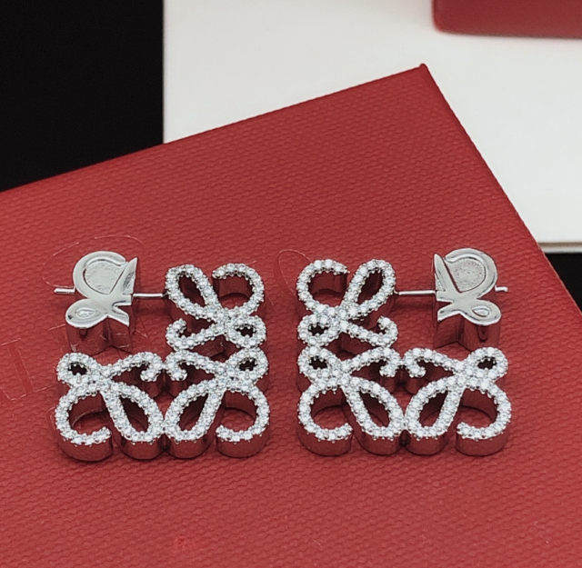 LOEWE Earrings: seller detail photo 2