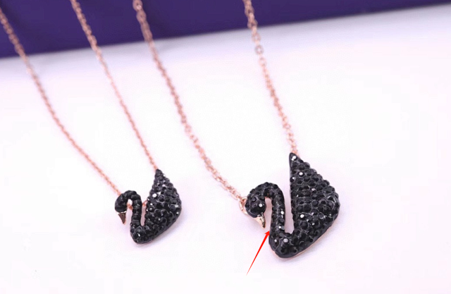 Swarovski Iconic Swan Necklace: seller detail photo 4