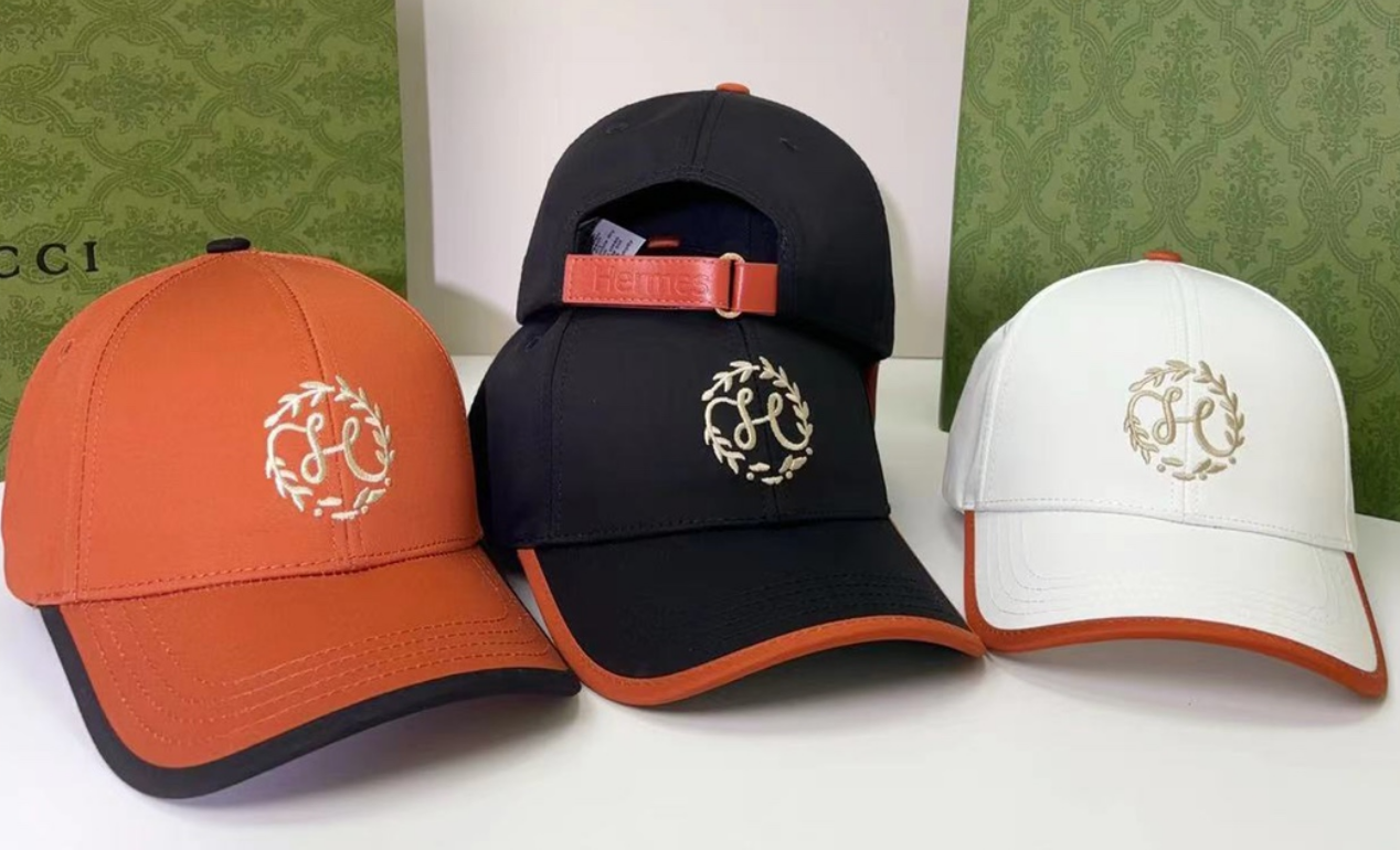 Hermès Logo Embroidered Black Baseball Cap - 3