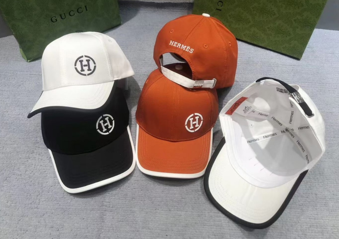 Hermès Logo Embroidered Black Baseball Cap - 5