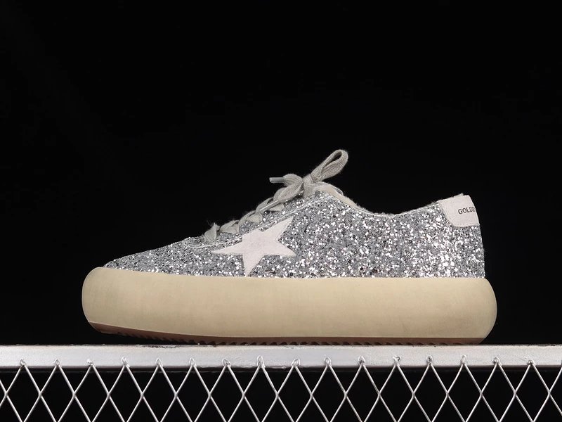 Golden Goose Super-Star Sneake