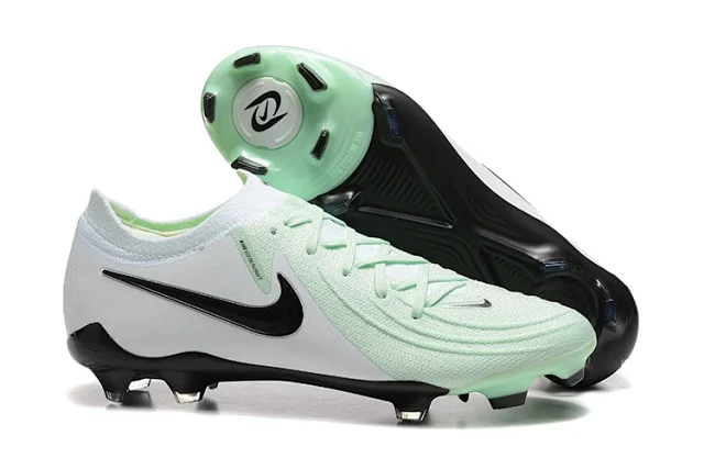 Nike Phantom GX 2 Low FG Football Cleats product detail image 11
