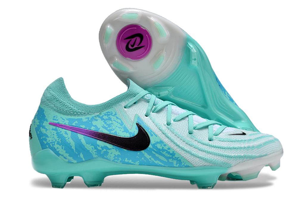 Nike Phantom GX 2 Low FG Football Cleats — 37