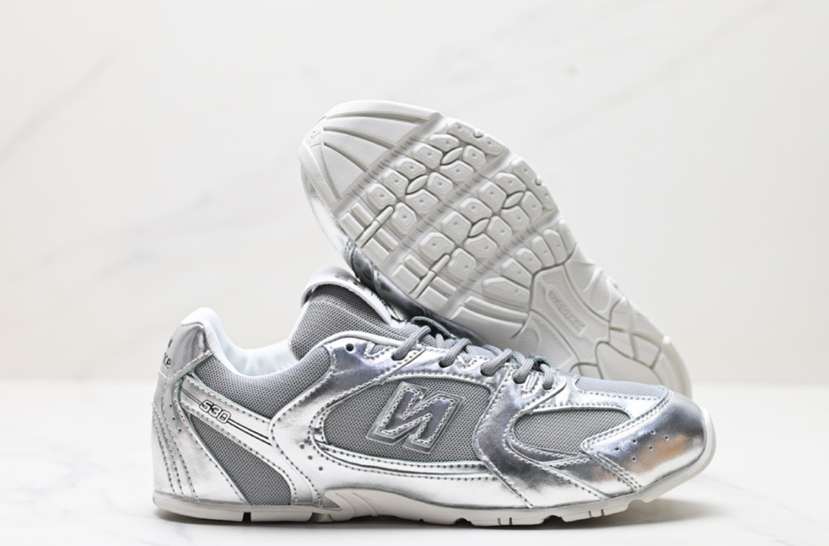 New Balance 990v3 Silver Metallic Sneakers Running Shoes product detail 13 in Litbuy spreadsheet finds