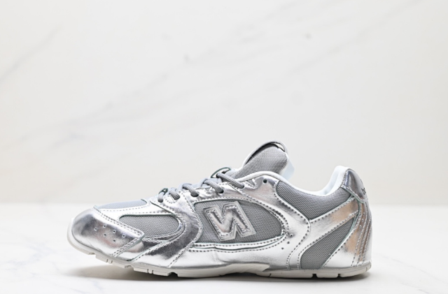 New Balance&miu Miu: seller detail photo 6