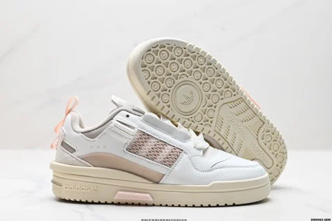 Adidas Sneakers Low-top with mesh three-stripe side panels product detail image 6