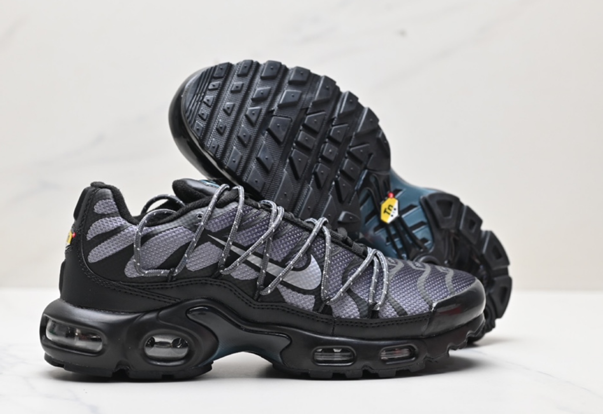 Nike Air Max Plus TN Black Grey