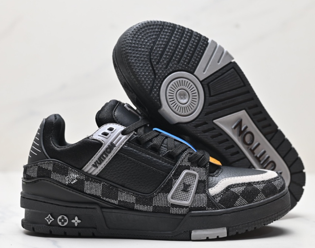 Louis Vuitton Trainer Damier Black Grey