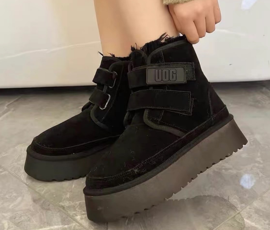 UGG Classic Mini Fluff with Aztec Trim Tan Boots Snow Boots - 31