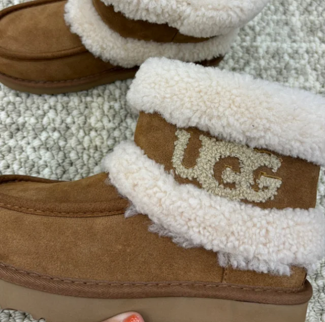 UGG Casual Shoes Fur-Lined Lace-Up Platform Sneakers product detail image 15