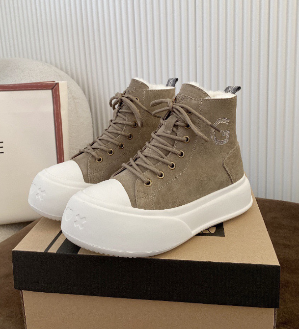 UGG Casual Shoes Fur-Lined Lace-Up Platform Sneakers — 2-4