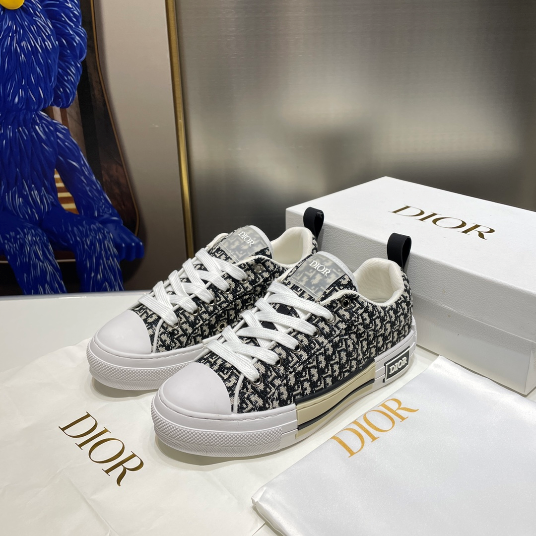 Dior B22 Sneakers