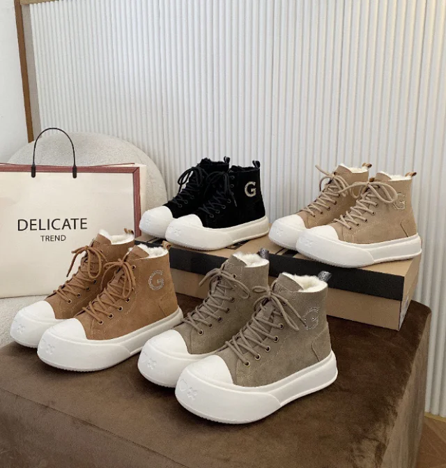 UGG Casual Shoes Fur-Lined Lace-Up Platform Sneakers product detail image 6