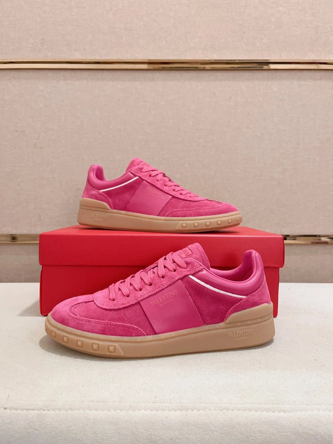 Valentino Garavani Upvillage Sneaker Pink Gum
