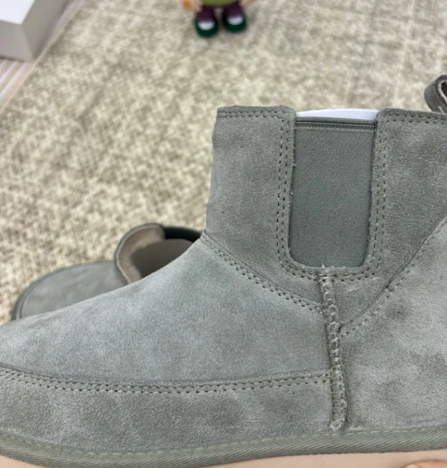 UGG Casual Shoes Fur-Lined Lace-Up Platform Sneakers product detail image 26