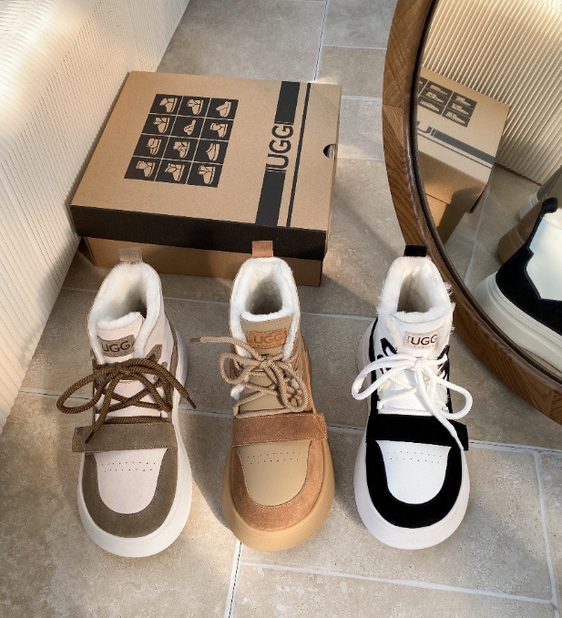UGG Casual Shoes Fur-Lined Lace-Up Platform Sneakers image 4