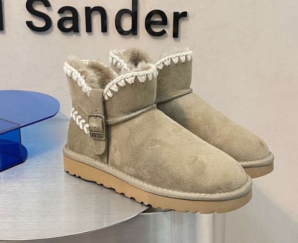 UGG Casual Shoes Fur-Lined Lace-Up Platform Sneakers image 9