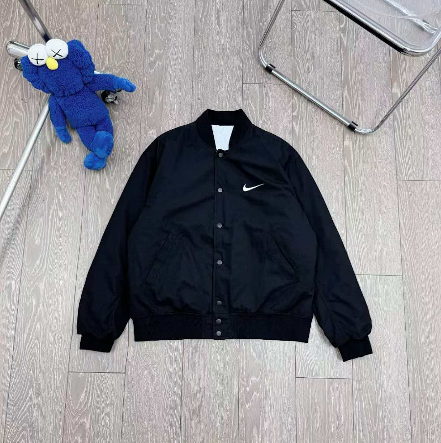 Stussy x Nike International Quilted Bomber Jacket White and Black Outerwear product detail 12 in Litbuy spreadsheet finds