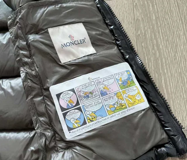 Unbranded Vests Hooded quilted puffer vest with zip pockets product detail image 14