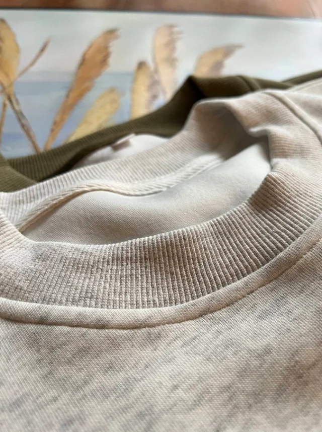Unbranded Hoodies & Sweatshirts Crewneck sweatshirt with contrast zip pocket product detail image 8